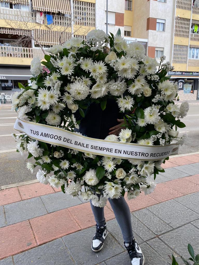 Corona funeraria básica